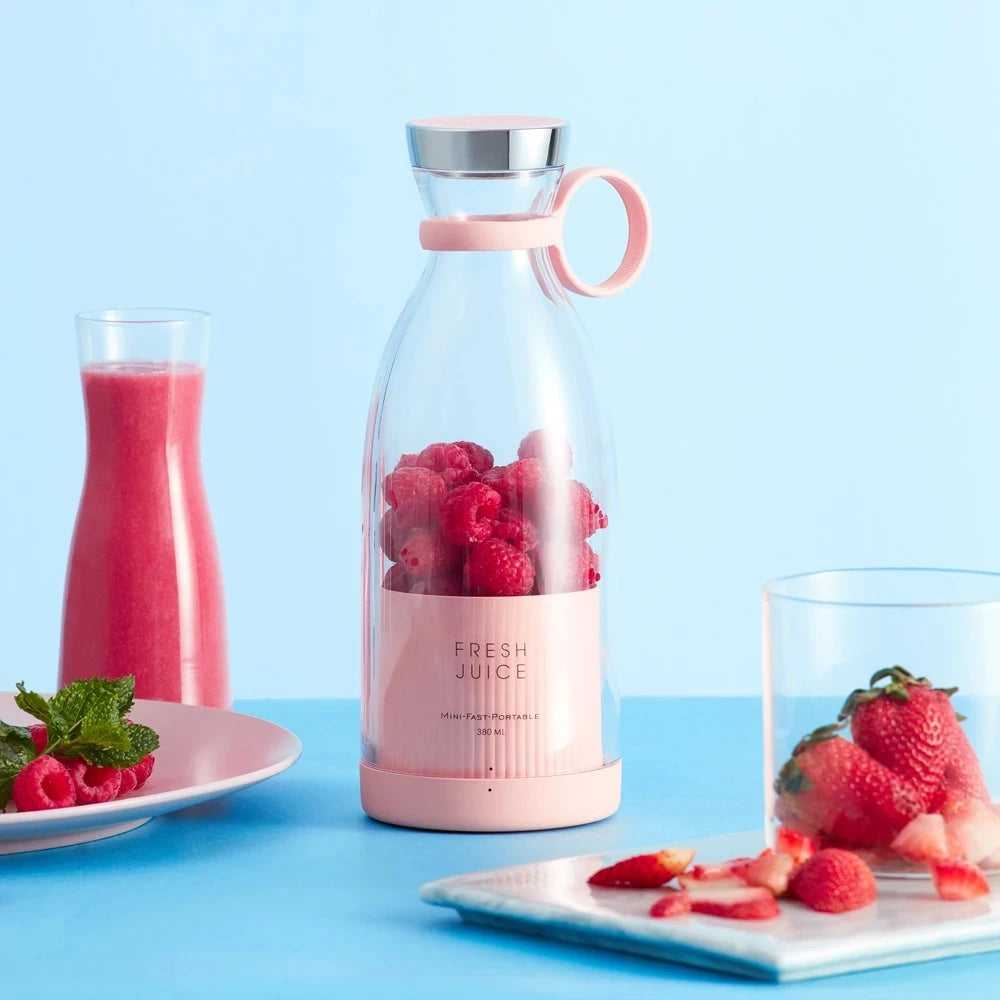 BlendsyGo™ - Mini Blender